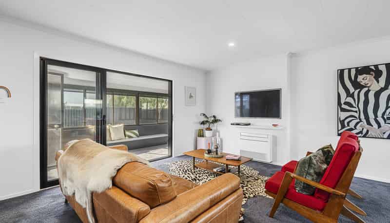 45 Tukapa Street, Westown