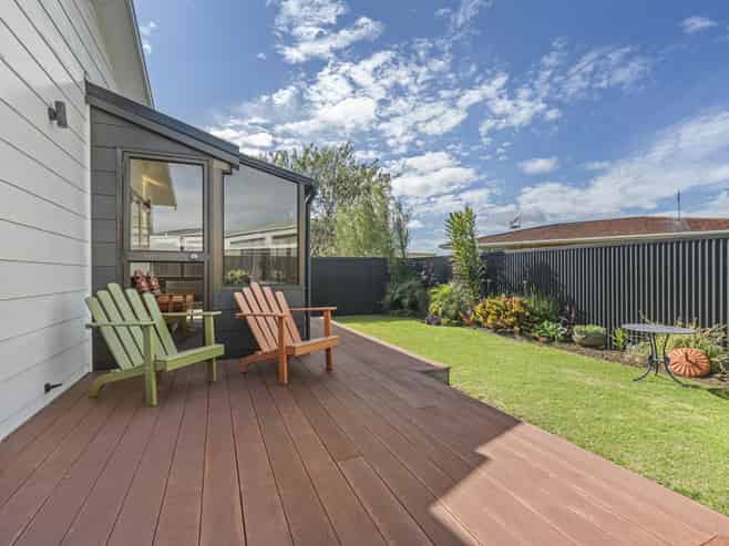 45 Tukapa Street, Westown