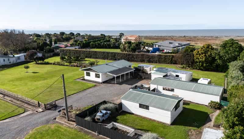 19 Waipureku Street, Clive