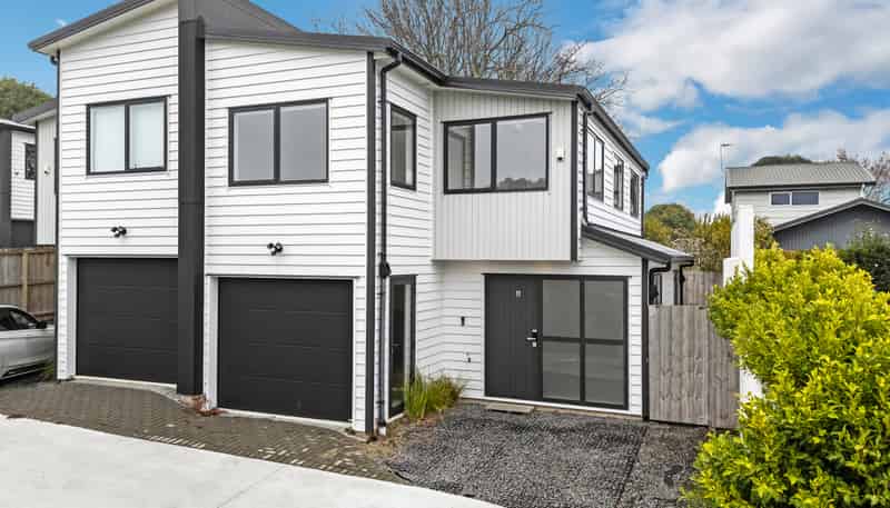 19A & D Vida Place, Howick