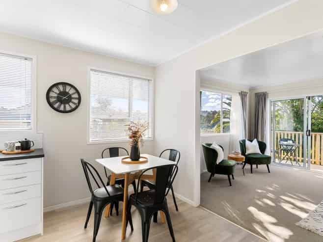 11a Spinella Drive, Glenfield