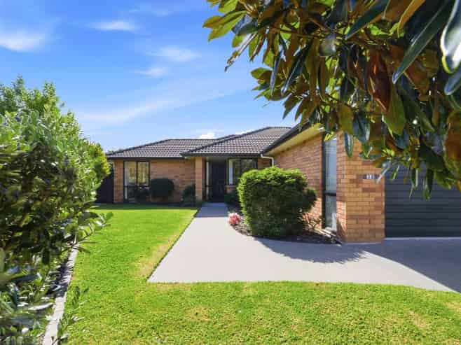 38 Atlantic Close, Papamoa