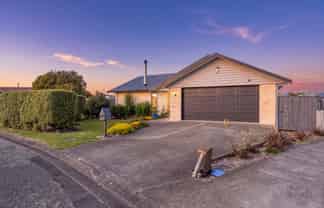 6 Karlos Lane, Levin