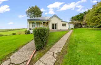 167 Watties Road, Conical Hill