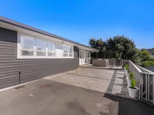 14A Caulton Street, Saint Johns