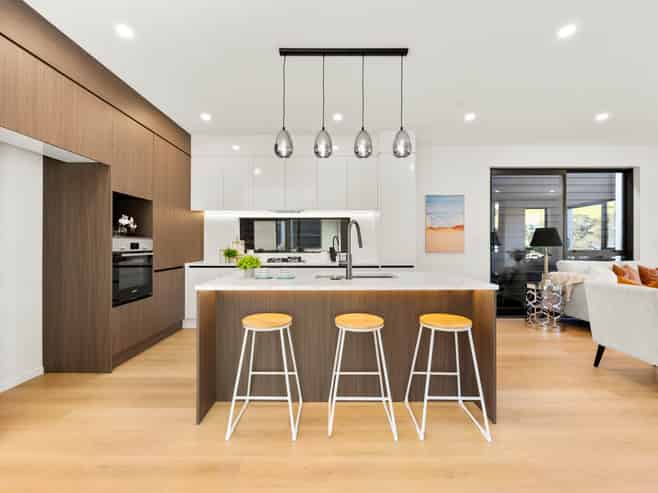 6 Tikati Rise, Long Bay