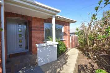 211 Oxford Street, South Dunedin