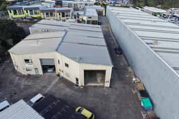 Tidy Industrial Unit Available