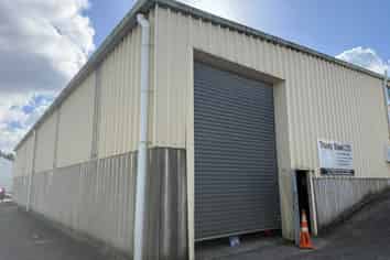 Tidy Industrial Unit Available