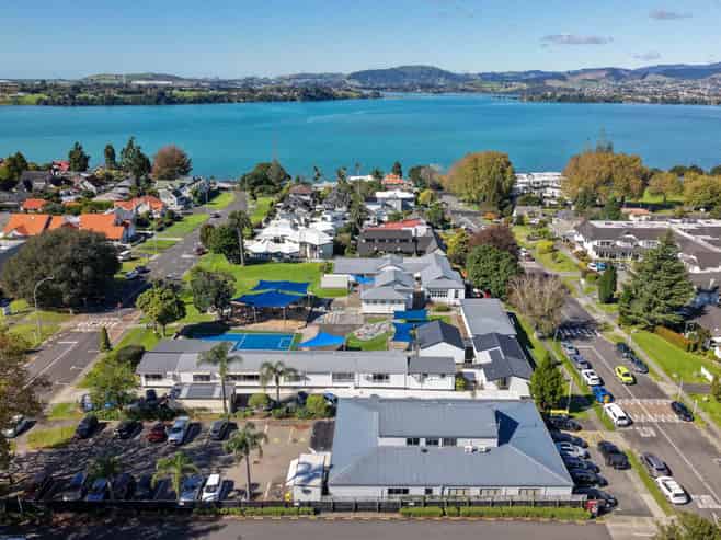 FULLY LEASED MEDICAL CENTRE
