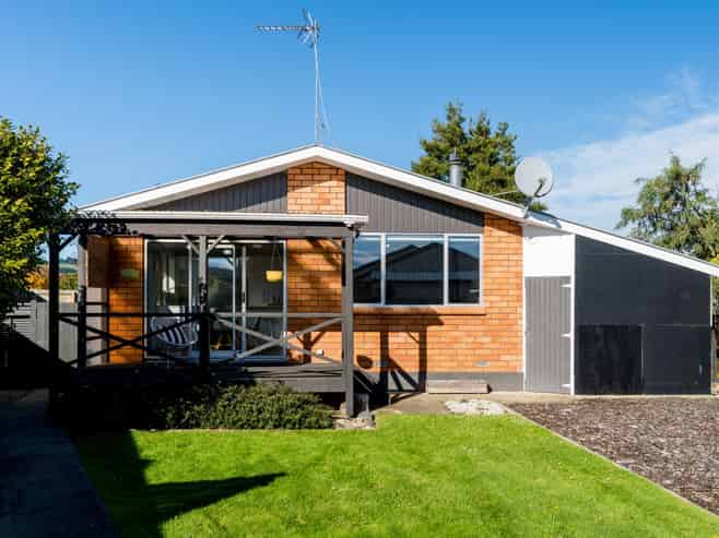 33 Severn Street, Mosgiel