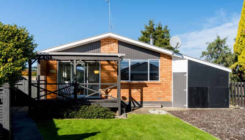 33 Severn Street, Mosgiel