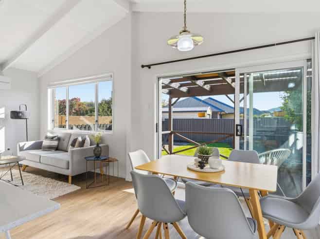 33 Severn Street, Mosgiel