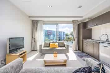 304C/130 Anzac Street, Takapuna