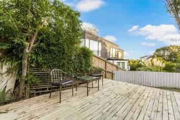 78 Seaview Road, Castor Bay