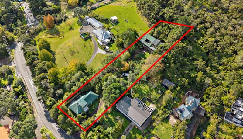 71 Attwood Road, Paremoremo