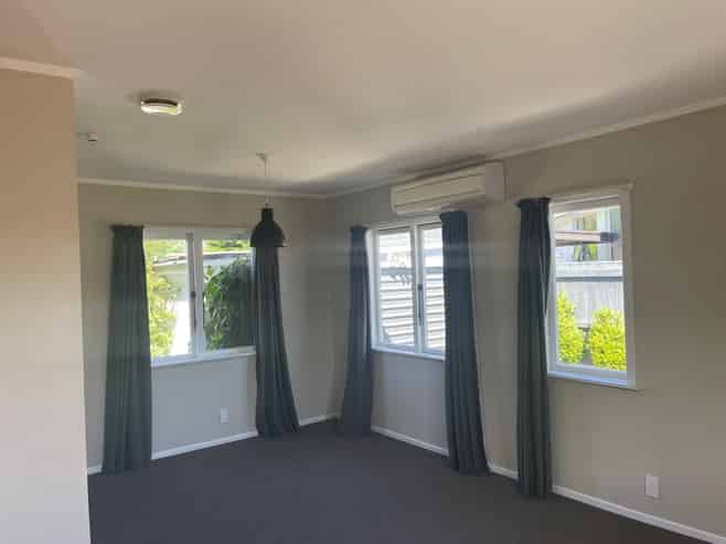 12 Hinekura Avenue, Tauhara