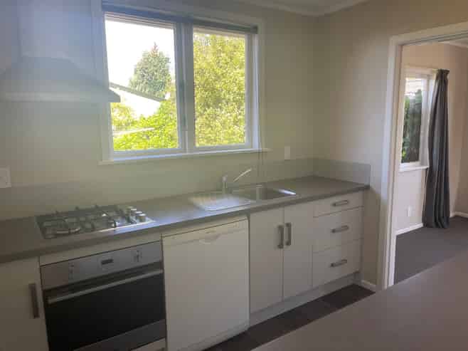 12 Hinekura Avenue, Tauhara