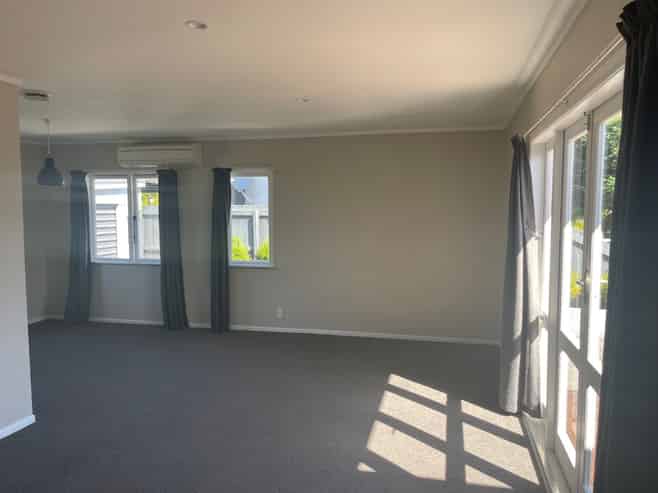 12 Hinekura Avenue, Tauhara