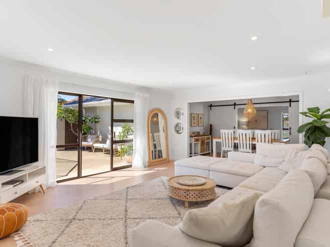 68 John Downs Drive, Browns Bay