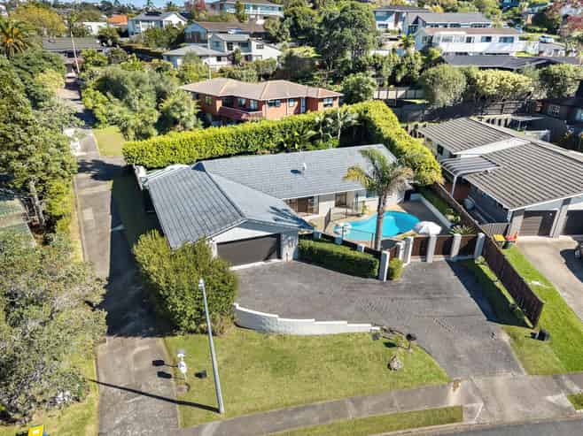 68 John Downs Drive, Browns Bay