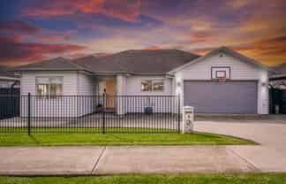 4 Lewis Younie Road, Kumeu