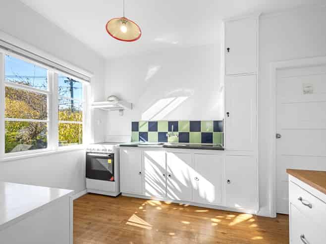 33 Riley Crescent, Woolston