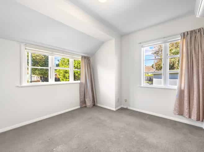 33 Riley Crescent, Woolston