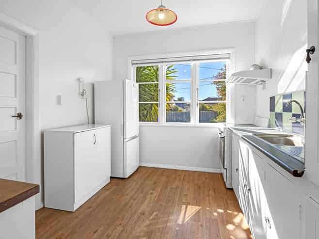 33 Riley Crescent, Woolston