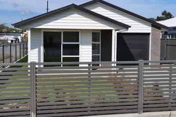 34 Karearea Avenue, Porirua