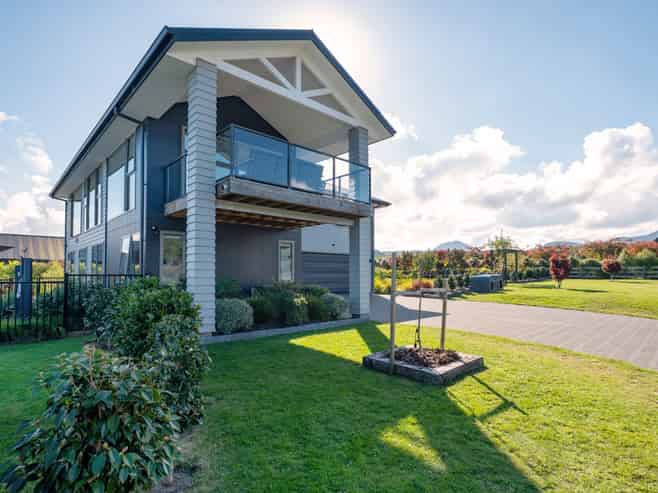 9 Lancewood Way, Kinloch