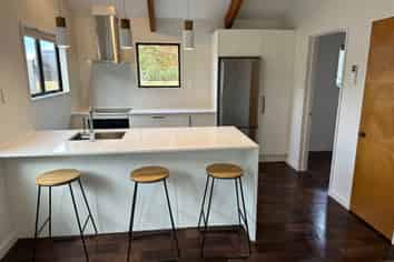 29B Sainsbury Rd, Fernhill