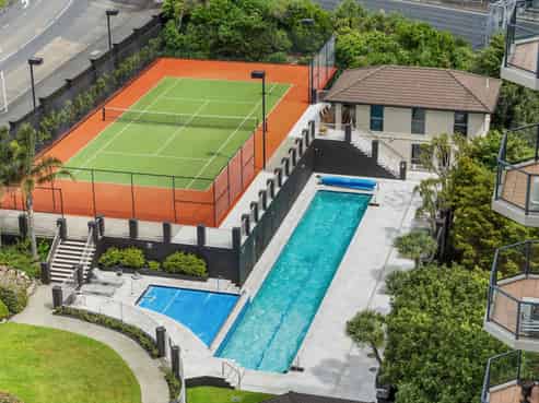 401/135 Phoenix Gardens, Grafton Road, Grafton