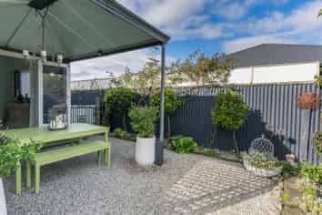 7 Moore Street, MILTON