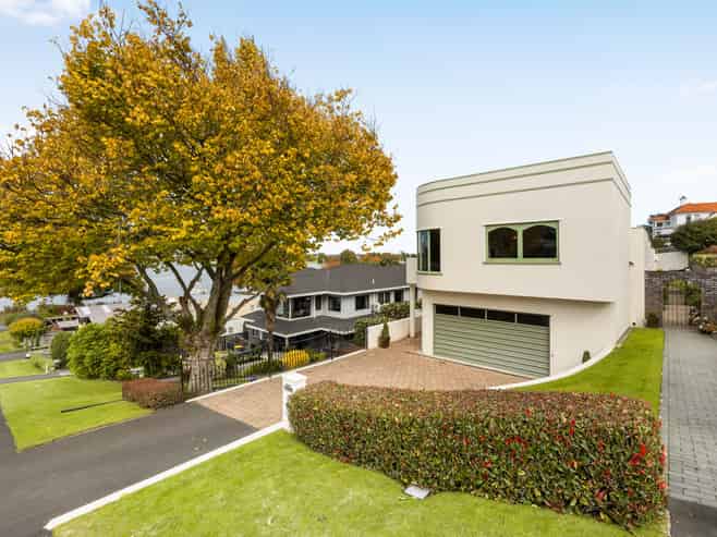 6 Fowlers Avenue, Hamilton Lake