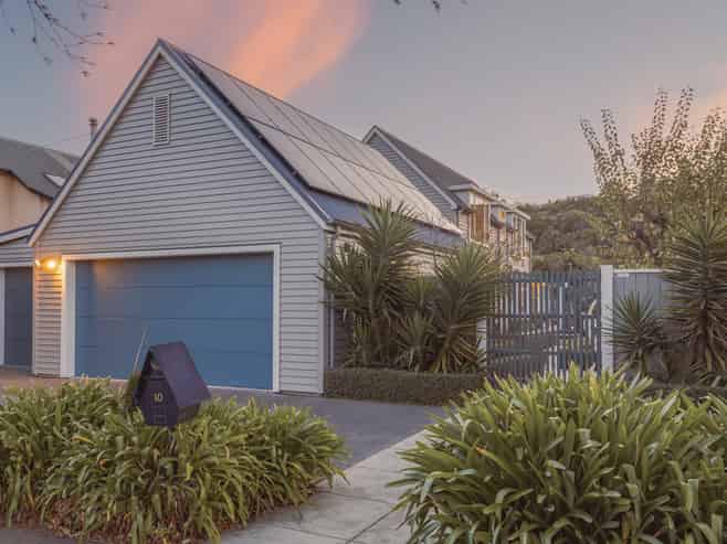 10 Wakatu Avenue, Moncks Bay