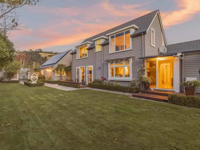 10 Wakatu Avenue, Moncks Bay