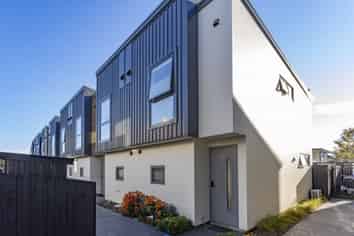 11/101 Mackworth Street, Woolston