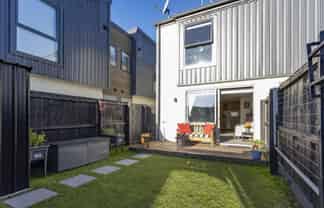 11/101 Mackworth Street, Woolston