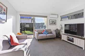 11/101 Mackworth Street, Woolston