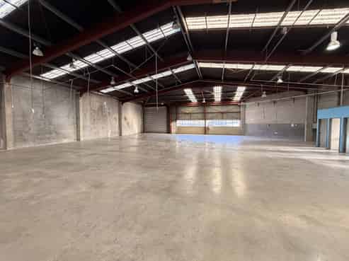Central warehouse and office