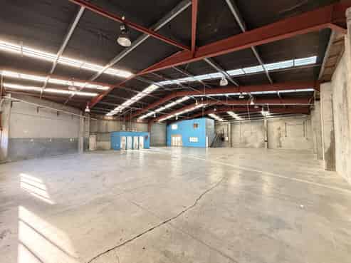 Central warehouse and office