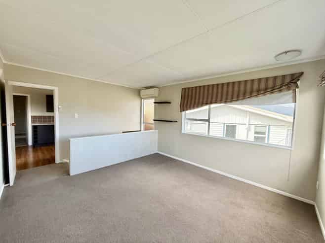 A/17 Castle Crescent, Stokes Valley