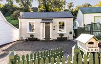 85 Milton Road, Bluff Hill