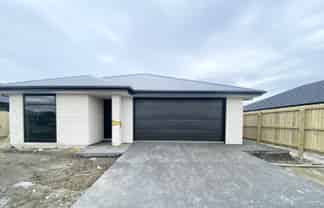 36  Blakes Road, Belfast