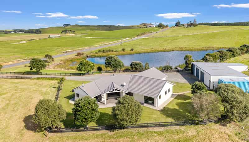 1200 Redhill road, Te Kopuru