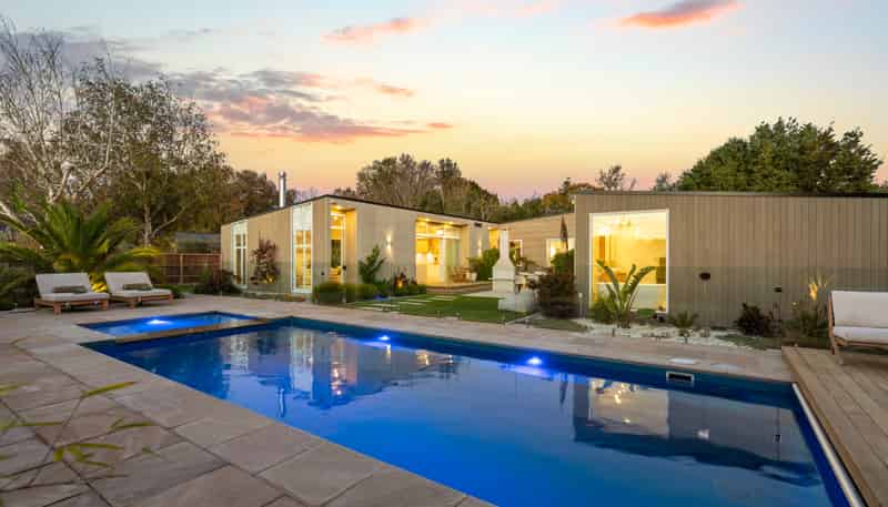 461 Johns Road, Harewood