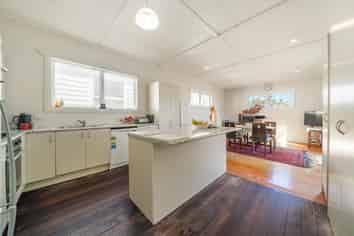 26 Bouverie Street, Petone