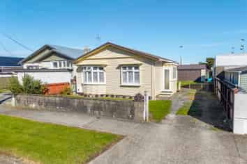 26 Bouverie Street, Petone