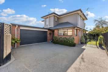 8A Freyberg Avenue, Riccarton